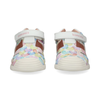 Сандалии Biomecanics для девочки 252110B