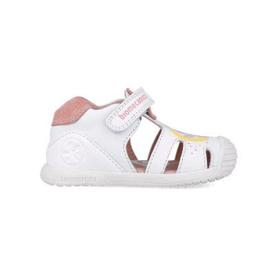 Сандалии Biomecanics для девочки 252111A